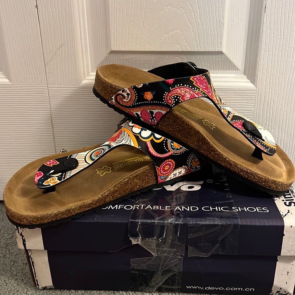 Devo Sandals